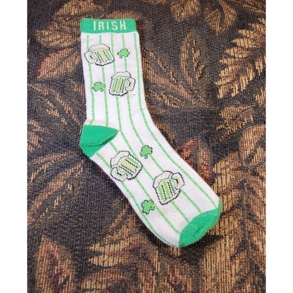 Women's Irish Green Beer Novelty Socks- OSFM - Picture 1 of 3